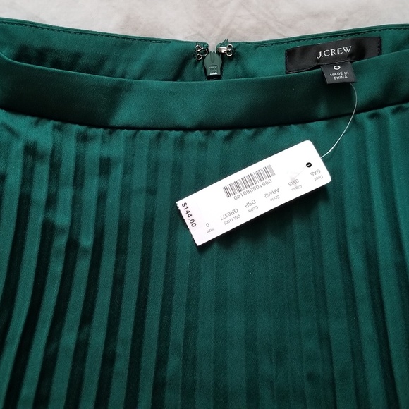 J.Crew Pleated Midi skirt, Green - Picture 2 of 3